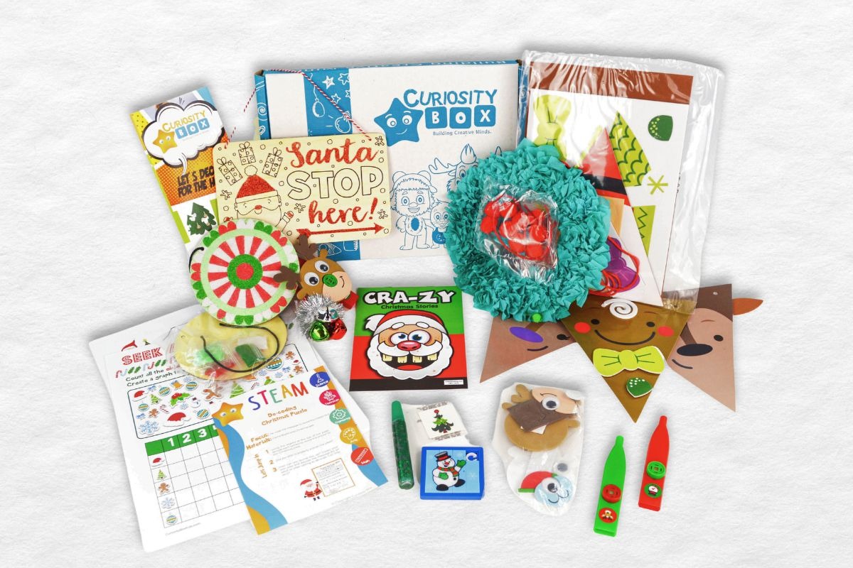 Let's Decorate for Christmas Craft Box Ages 8+