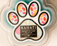 Large Pets & Plants Box for dog and cat lovers : Bahati Box