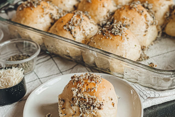 Herb Dinner Rolls: 1-Time Bread Making Kit