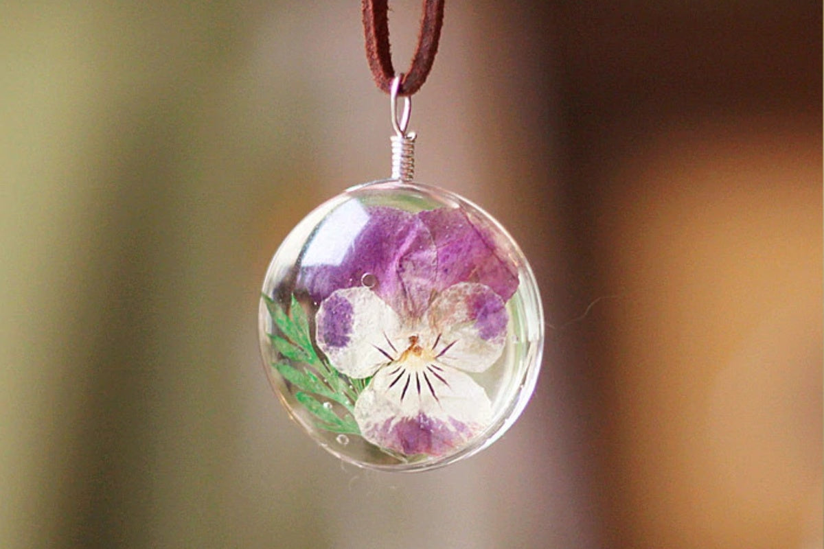 Glass-Preserved Purple Flower Necklace