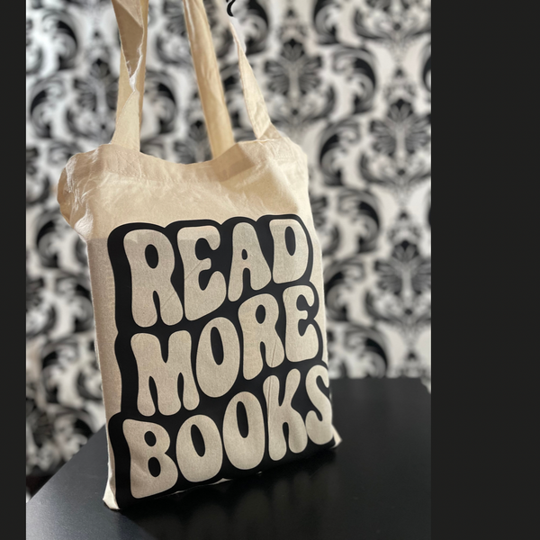 Read More Books Tote V. 2