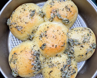 Herb Dinner Rolls: 1-Time Bread Making Kit