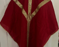 Kids play Chasuble