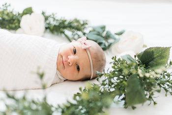 Newborn Mini Classic Bows + Gift Subscription