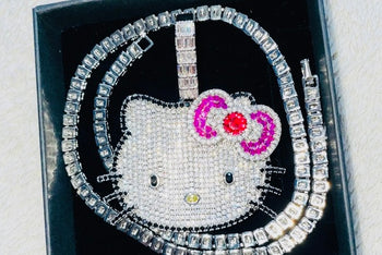 Sanrio “Hello Kitty” Blinged Out Hip hop Jewelry Cat Pendant w/Chain