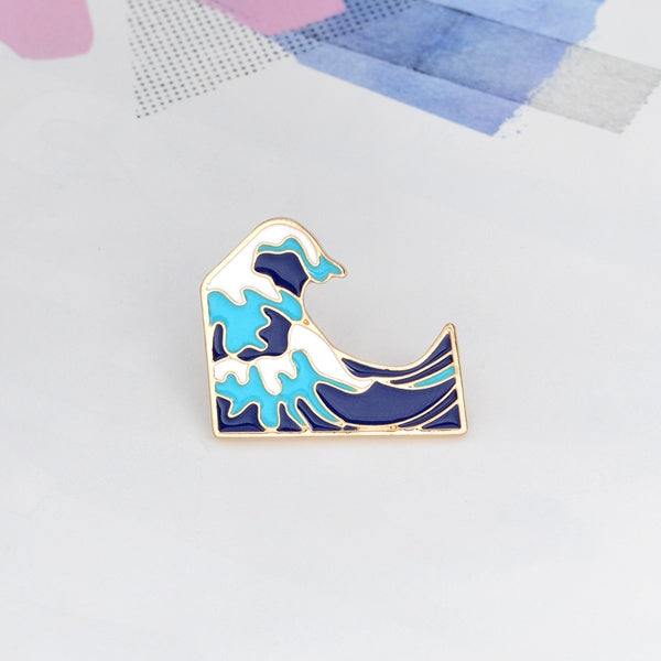 Arctic Wave Pin