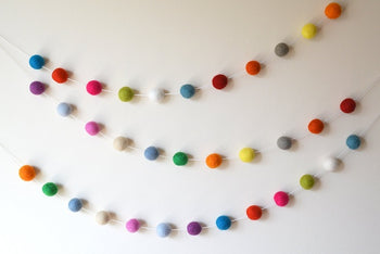 Woolie Ball Garland