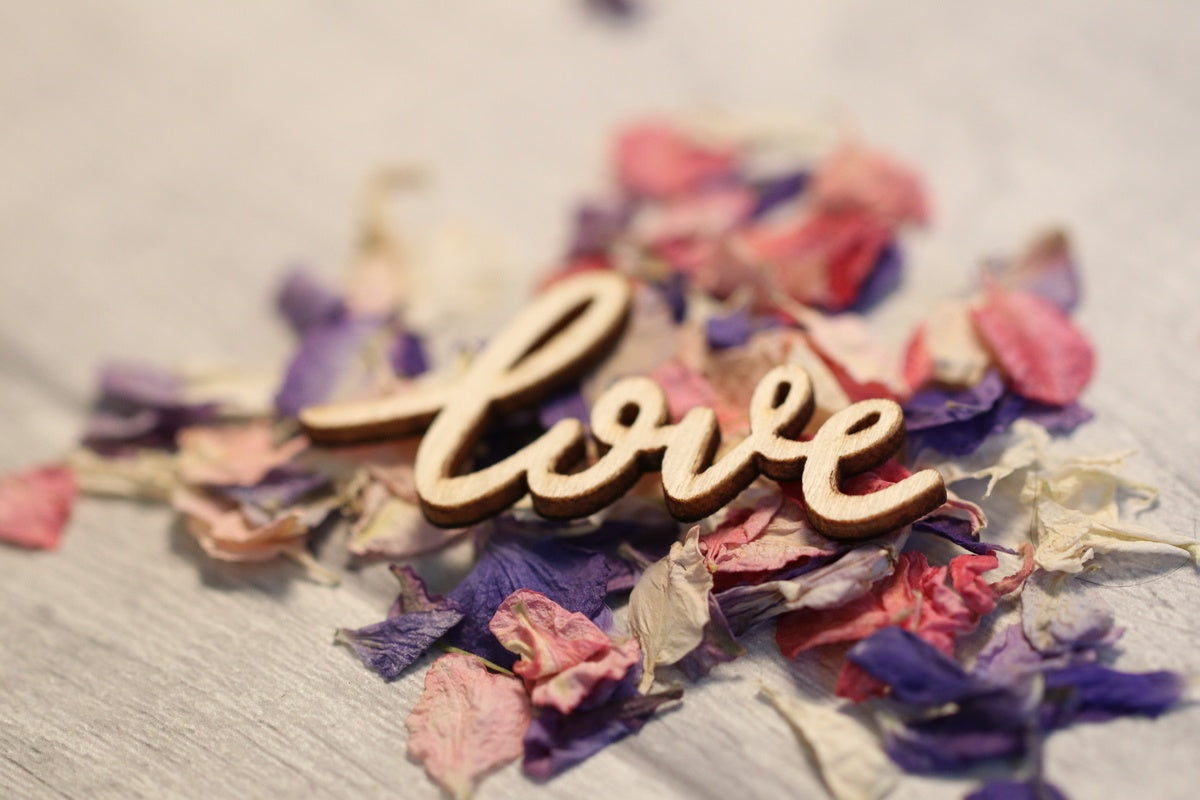 Love Words Wooden Confetti